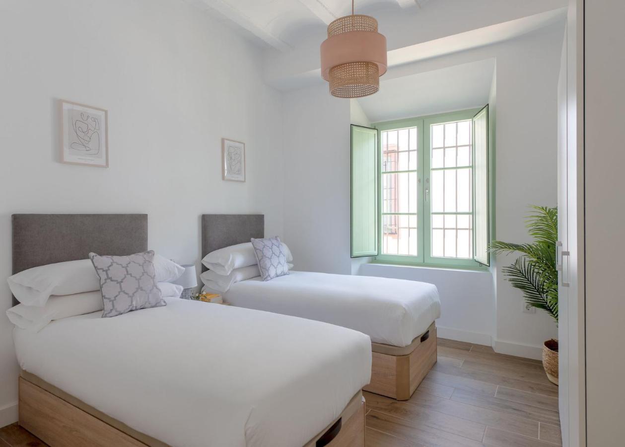 Hommyhome Teodosio Seville Exterior photo